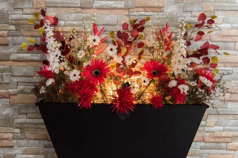 Hotel Le Floral Sherbrooke Esterno foto