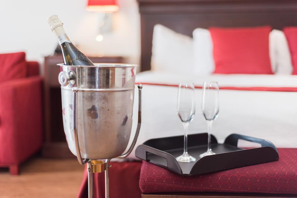 Hotel Le Floral Sherbrooke Esterno foto
