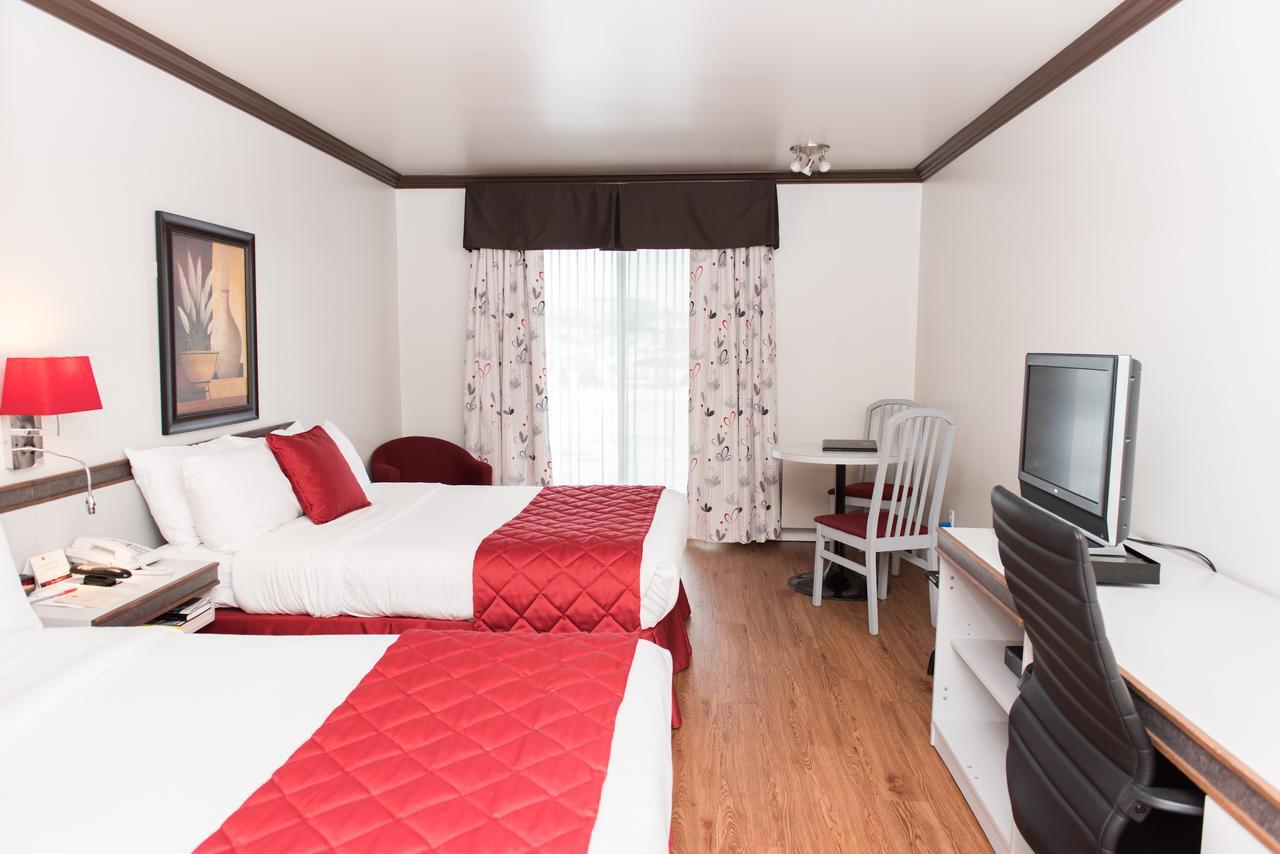 Hotel Le Floral Sherbrooke Esterno foto