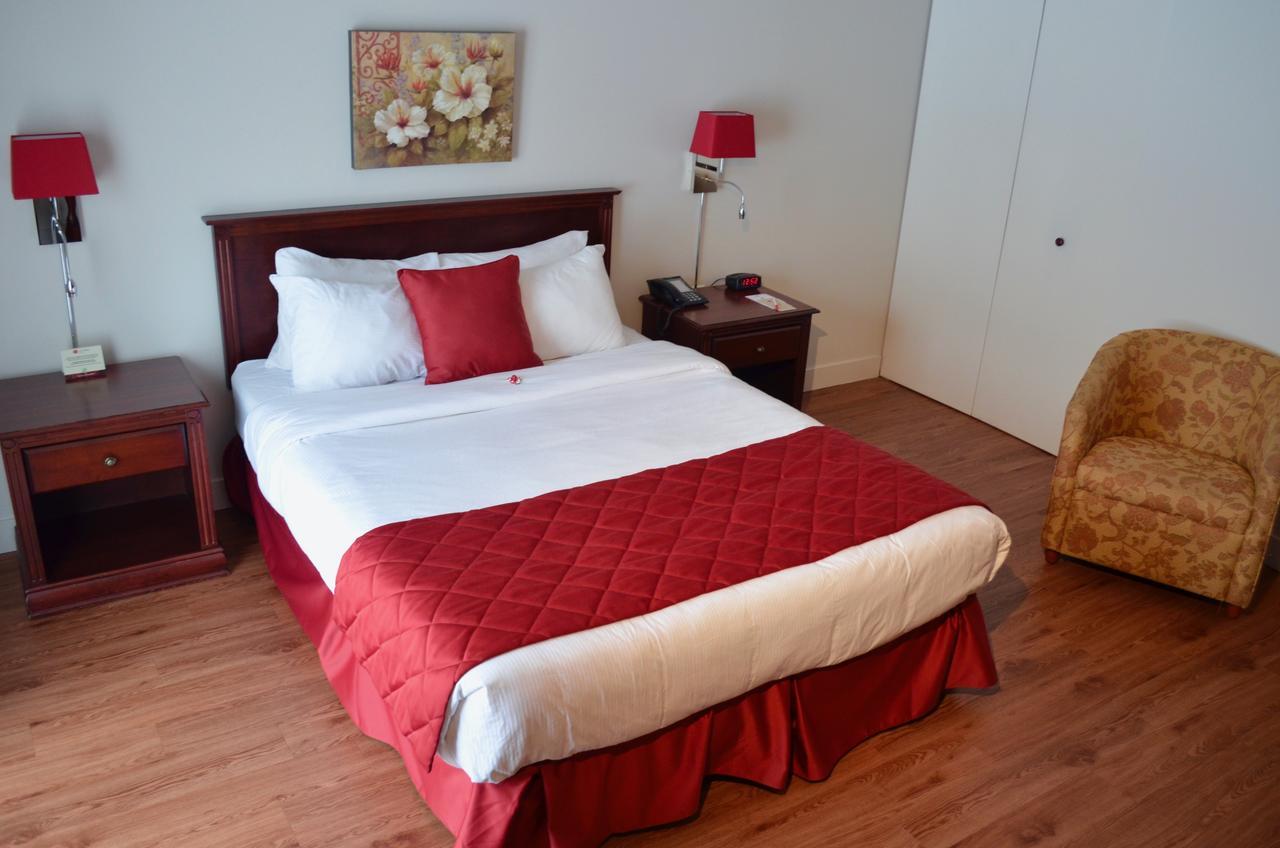 Hotel Le Floral Sherbrooke Esterno foto