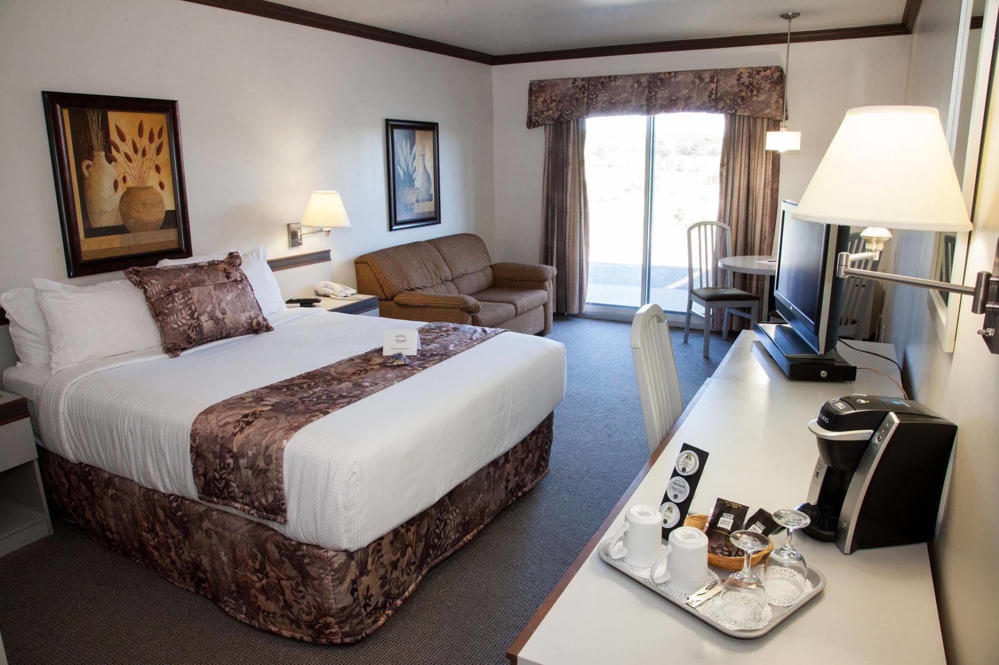 Hotel Le Floral Sherbrooke Esterno foto
